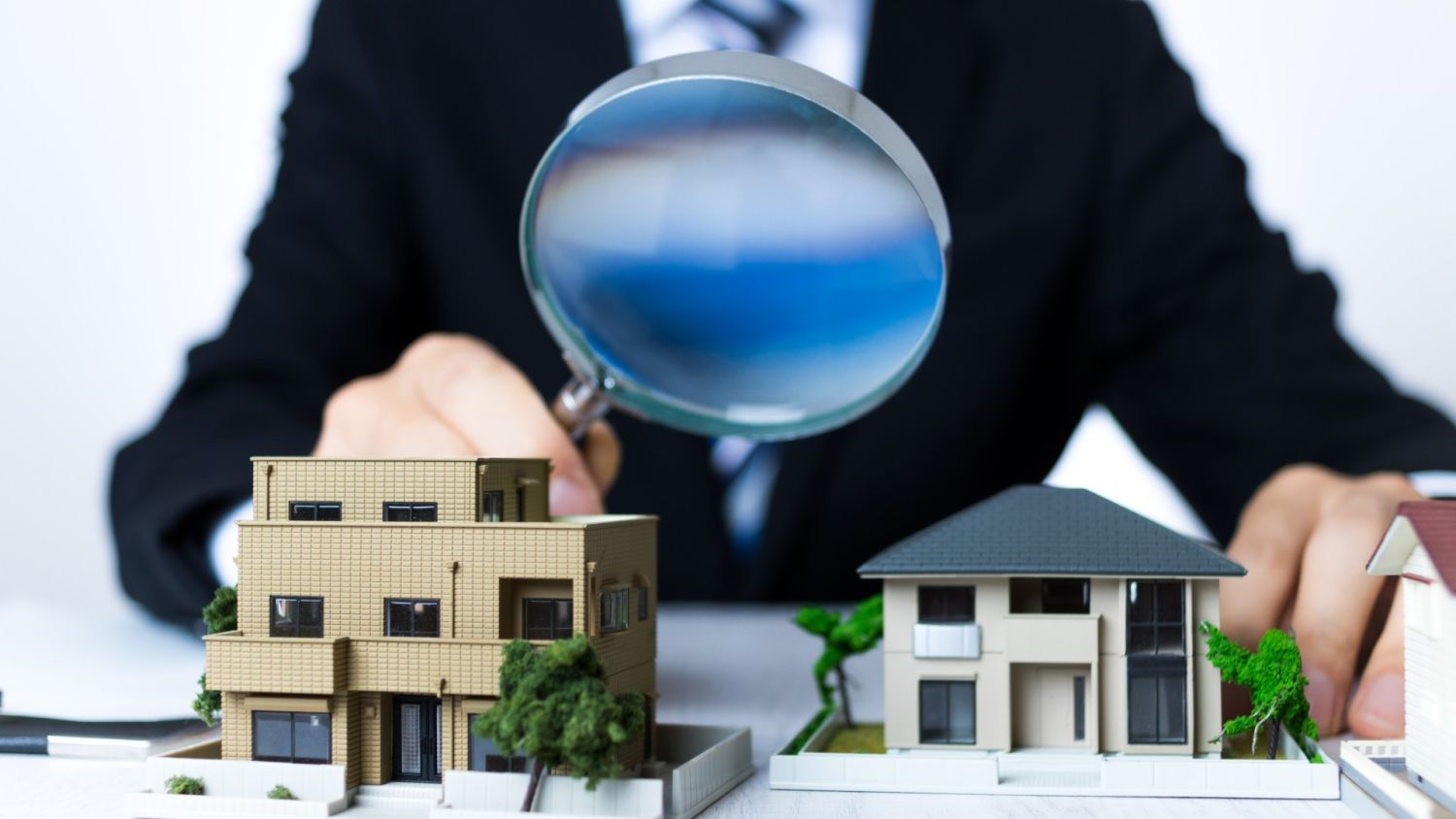 【相続したマンションを売却するには?】売却する際の流れ・税金や費用・注意点をわかりやすく解説!