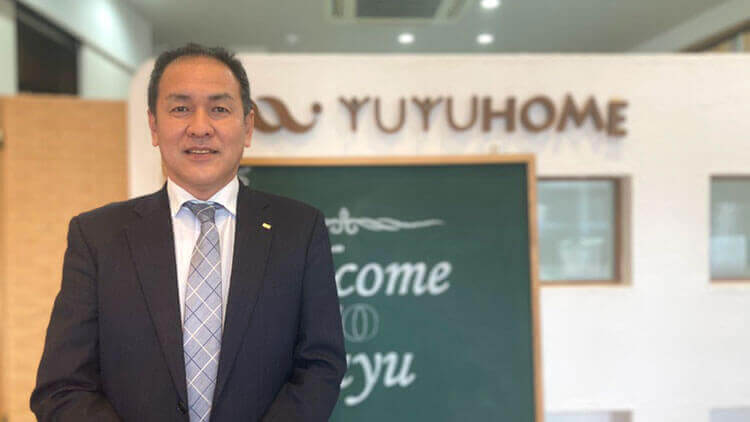 スタッフ紹介