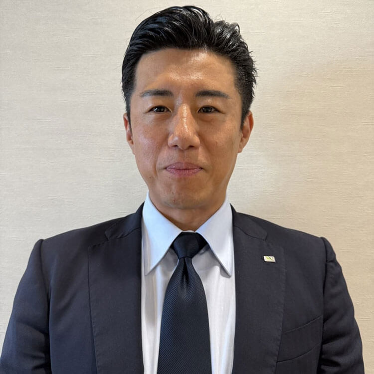 スタッフ紹介